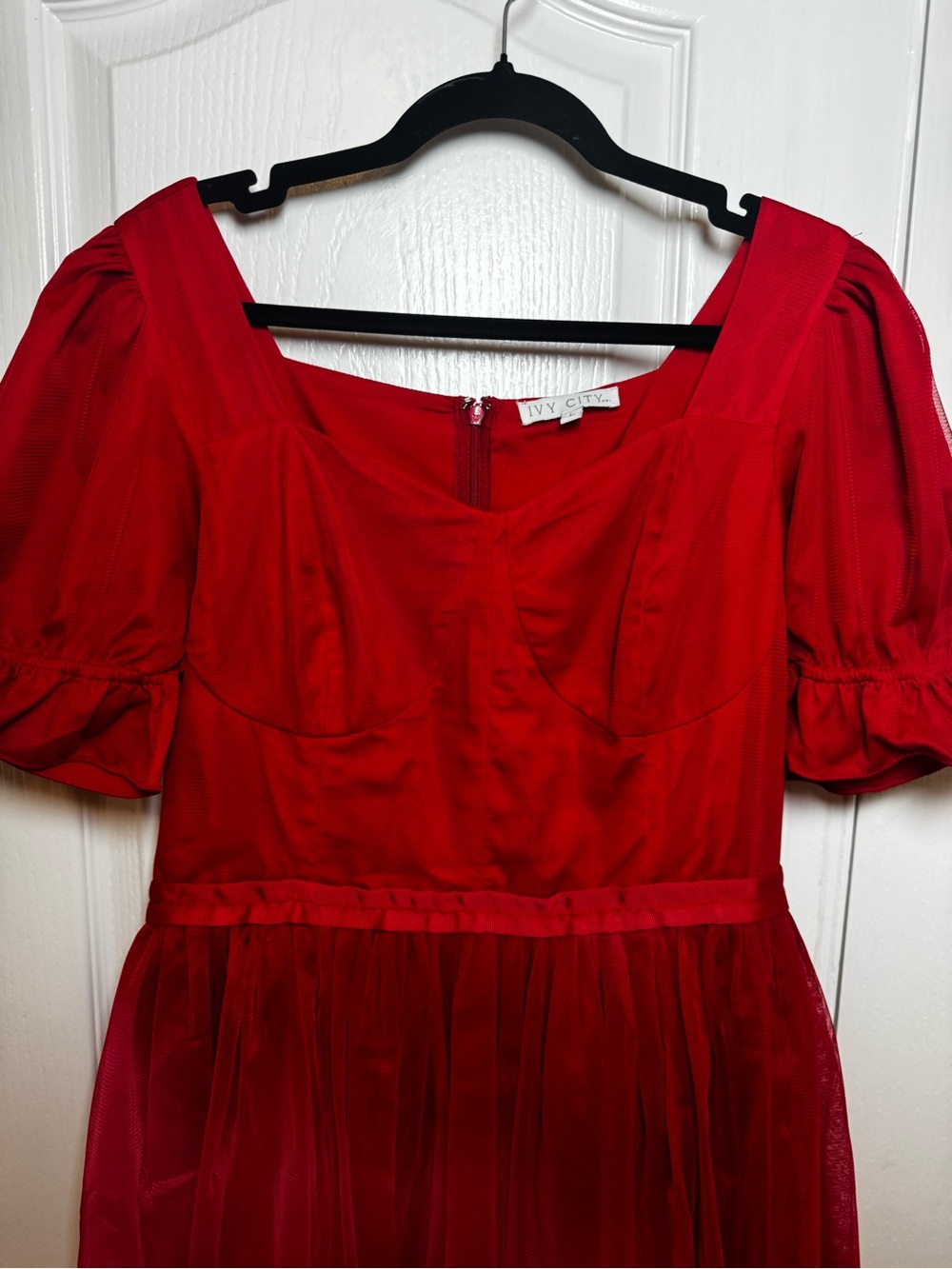 ‼️SALE Ivy City Co Red Ballerina Tulle Midi Dress Puff Sleeve  Neckline Formal - Picture 8 of 9
